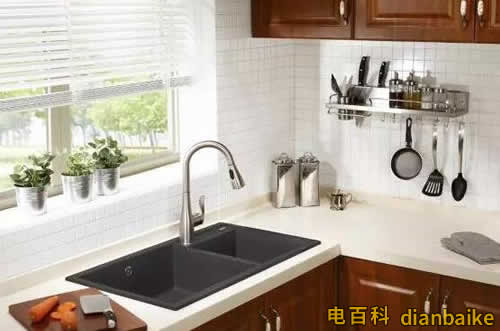 云石膠