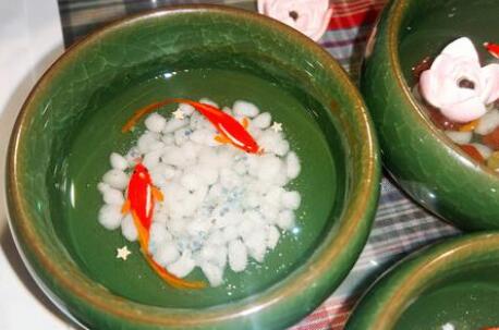 水晶滴膠有毒嗎？玩滴膠致癌嗎及滴膠弄到手上怎么清洗？
